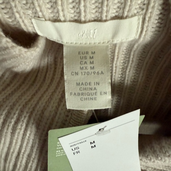 Cream Ribbed Knit Sleeveless Dress - Picture 3 of 5